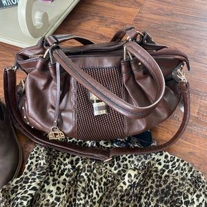 Beautiful Brown Blingy Bag!